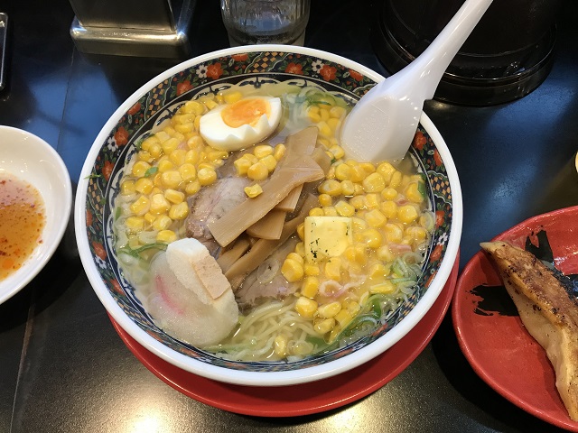 「麺厨房あじさい」さんの塩ラーメン