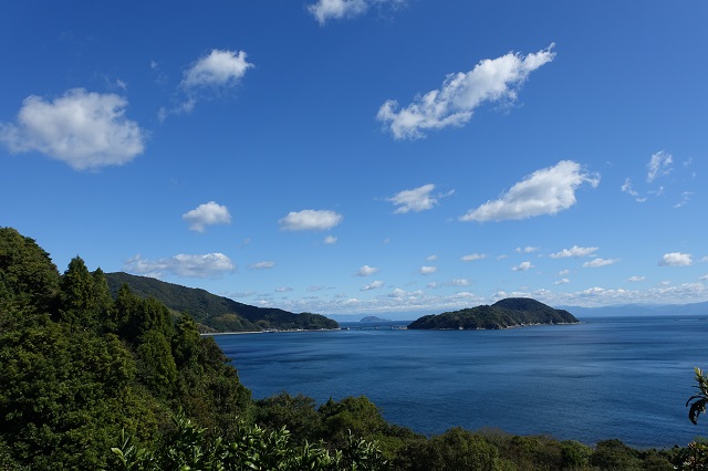 周防大島の海。