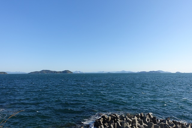 周防大島の海。