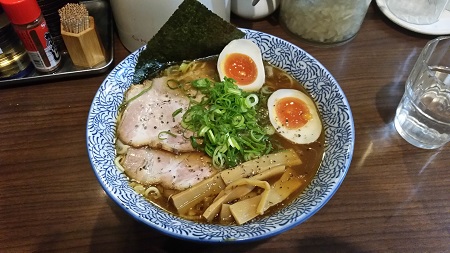 いってつ｜ヤッホー隊長（関 武徳）のらーめんメモ