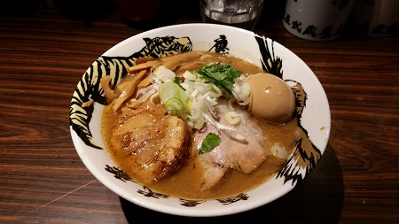 麺屋武蔵　鷹虎｜ヤッホー隊長（関 武徳）のらーめんメモ