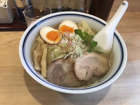 利尻昆布ラーメン くろおび｜ヤッホー隊長（関 武徳）のらーめんメモ