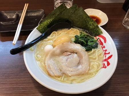 横浜家系ラーメン 吟家 八千代店｜ヤッホー隊長（関 武徳）のらーめんメモ