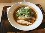 トマトバジル味噌ラーメン（750円）