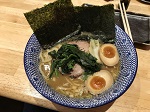 豚骨醤油味玉ラーメン（900円）&