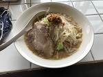 豚骨醤油ラーメン（900円）