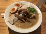 まる福肉ラーメン（1050円）