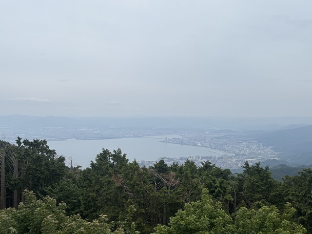 比叡山ドライブウエイ駐車場から見える琵琶湖や大津の街