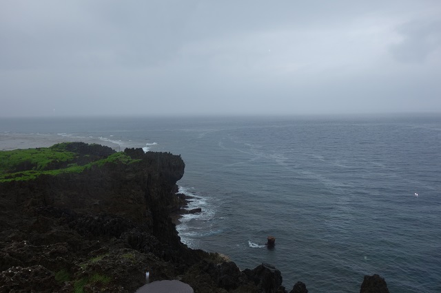 辺戸岬から見た海。