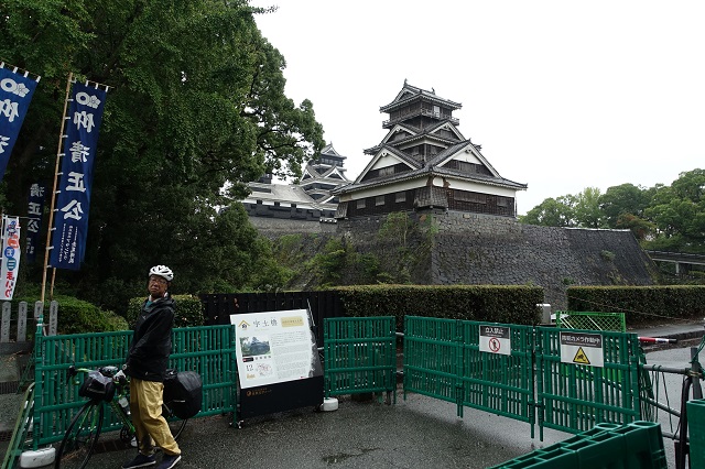 熊本城にて。